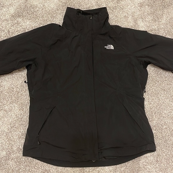 The North Face Jackets & Blazers - The North Face winter coat. Xl-tall. Black.  I ❤️ offers!